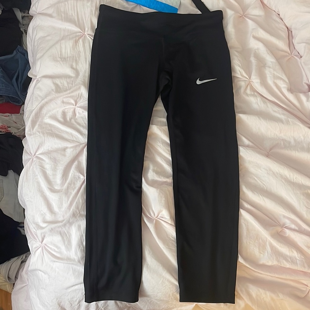 nike capri leggings